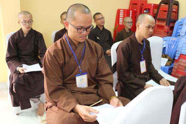 Bình Dương: ĐĐ. Thích An Đạt chia sẻ về &quot; Nghiệp vụ báo chí Phật Giáo &quot;