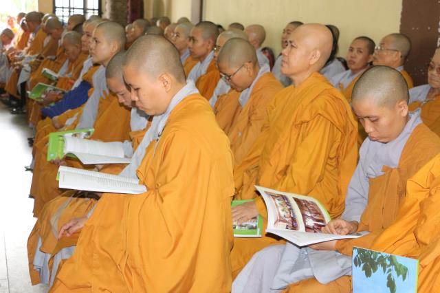 Bình Dương: Lễ Bế giảng khóa An cư kiết hạ tại chùa Hội Khánh
