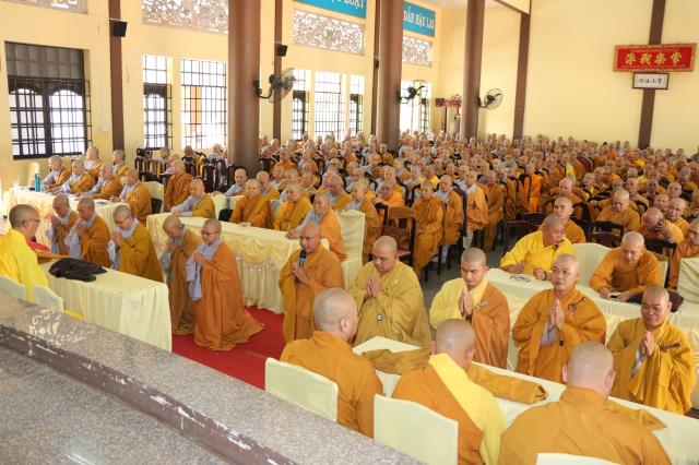 Bình Dương: Buổi pháp thoại của HT. Thích Giác Toàn