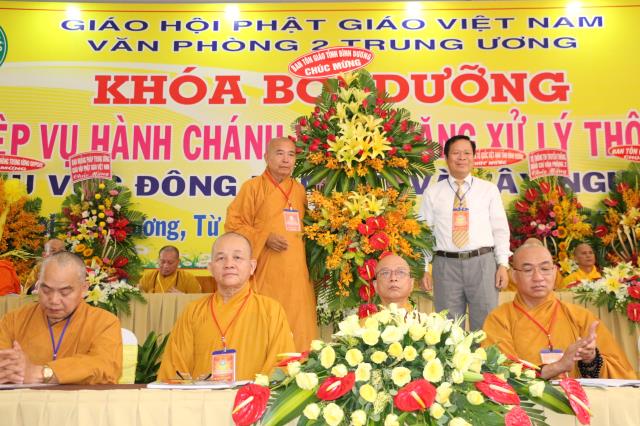 BD: Khai mạc khóa bồi dưỡng nghiệp vụ hành chánh và kỹ năng xử lý thông tin