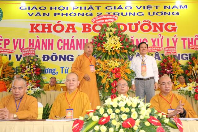 BD: Khai mạc khóa bồi dưỡng nghiệp vụ hành chánh và kỹ năng xử lý thông tin