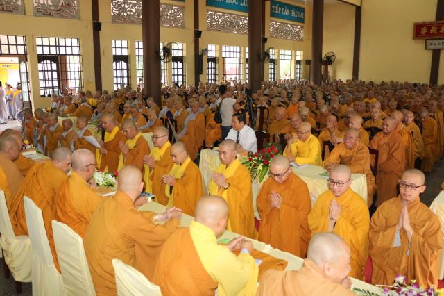 Bình Dương: Lễ Bế giảng khóa An cư kiết hạ tại chùa Hội Khánh
