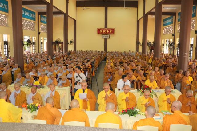 Bình Dương: Lễ Bế giảng khóa An cư kiết hạ tại chùa Hội Khánh