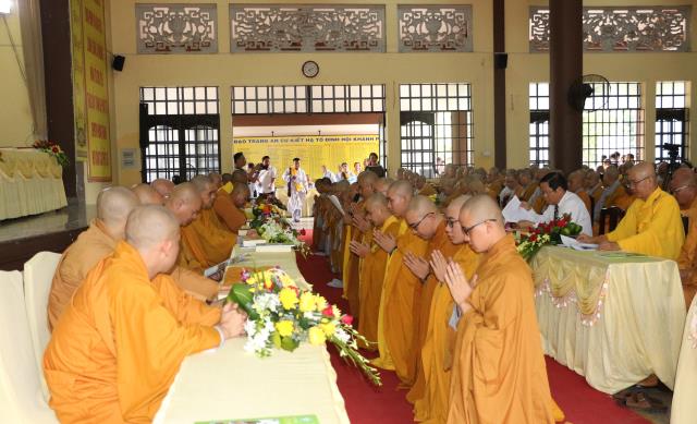 Bình Dương: Lễ Bế giảng khóa An cư kiết hạ tại chùa Hội Khánh