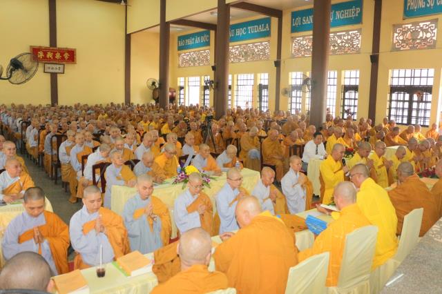 Bình Dương: Lễ Bế giảng khóa An cư kiết hạ tại chùa Hội Khánh