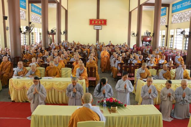 Bình Dương: Buổi pháp thoại của HT. Thích Giác Toàn