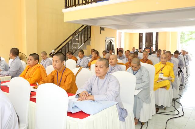 Bình Dương: Buổi chia sẻ về Văn Bản Hành Chánh