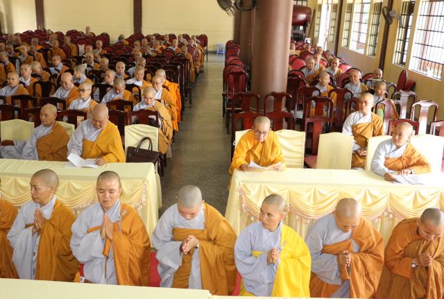 Bình Dương: Buổi pháp thoại của HT. Thích Giác Toàn