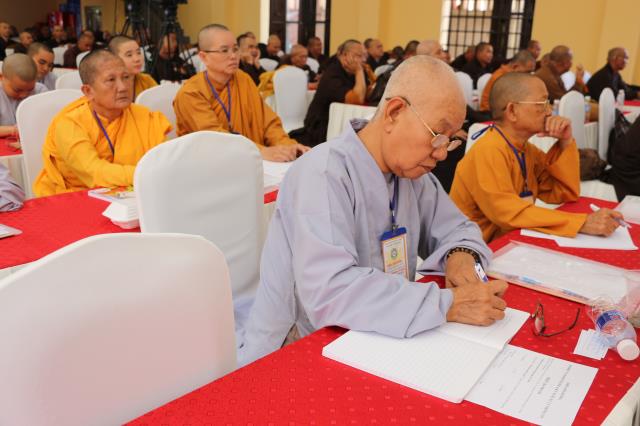 Bình Dương: Buổi chia sẻ về Văn Bản Hành Chánh