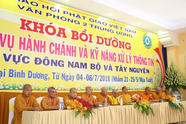 Bình Dương: Bế Mạc Khóa Bồi Dưỡng Nghiệp Vụ Hành Chánh Và Kỹ Năng Xử Lý Thông Tin