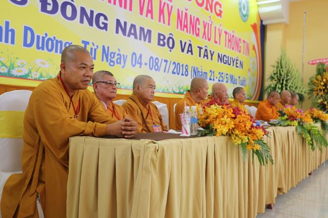 Bình Dương: Bế Mạc Khóa Bồi Dưỡng Nghiệp Vụ Hành Chánh Và Kỹ Năng Xử Lý Thông Tin