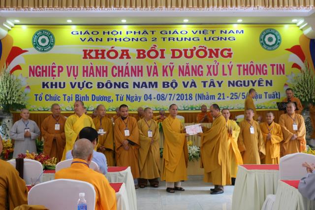 Bình Dương: Bế Mạc Khóa Bồi Dưỡng Nghiệp Vụ Hành Chánh Và Kỹ Năng Xử Lý Thông Tin