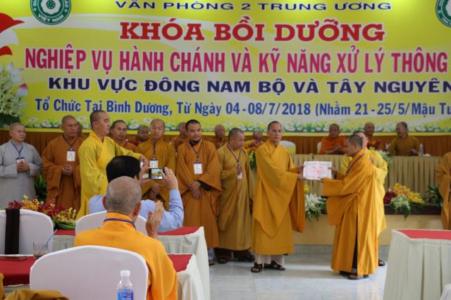 Bình Dương: Bế Mạc Khóa Bồi Dưỡng Nghiệp Vụ Hành Chánh Và Kỹ Năng Xử Lý Thông Tin