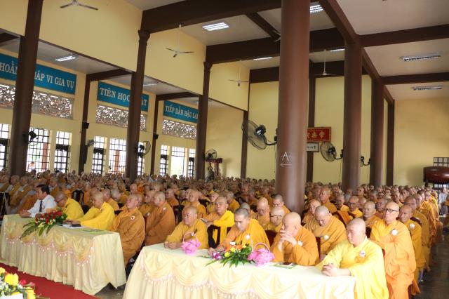 Bình Dương: Lễ Bế giảng khóa An cư kiết hạ tại chùa Hội Khánh