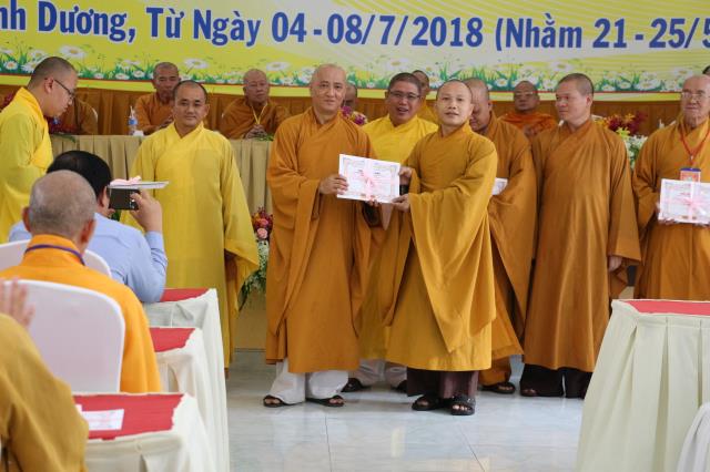 Bình Dương: Bế Mạc Khóa Bồi Dưỡng Nghiệp Vụ Hành Chánh Và Kỹ Năng Xử Lý Thông Tin