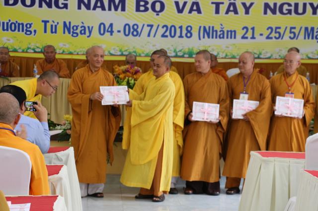 Bình Dương: Bế Mạc Khóa Bồi Dưỡng Nghiệp Vụ Hành Chánh Và Kỹ Năng Xử Lý Thông Tin