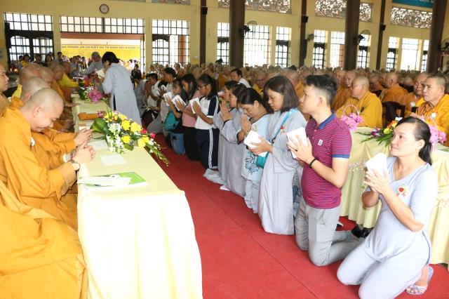 Bình Dương: Lễ Bế giảng khóa An cư kiết hạ tại chùa Hội Khánh