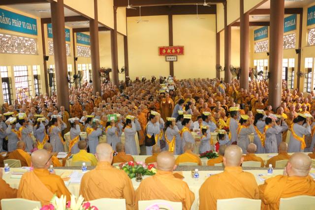 Bình Dương: Lễ Bế giảng khóa An cư kiết hạ tại chùa Hội Khánh