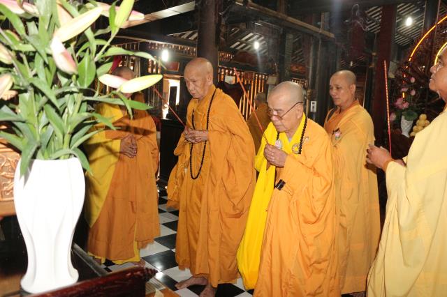 Bình Dương: Lễ Bế giảng khóa An cư kiết hạ tại chùa Hội Khánh
