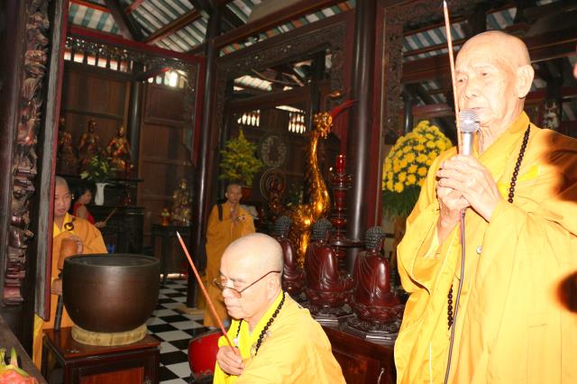 Bình Dương: Lễ Bế giảng khóa An cư kiết hạ tại chùa Hội Khánh