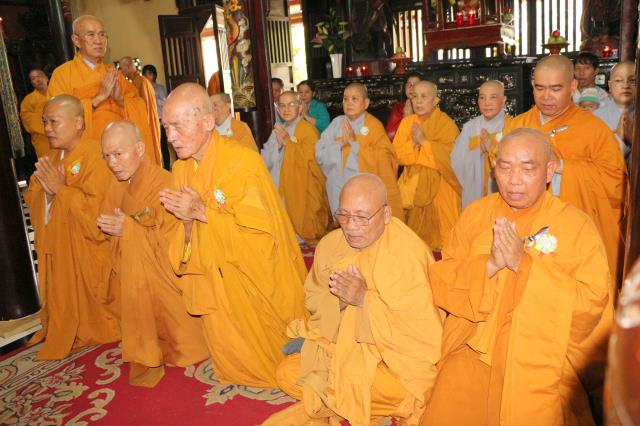 Bình Dương: Lễ Bế giảng khóa An cư kiết hạ tại chùa Hội Khánh