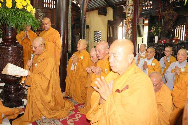 Bình Dương: Lễ Bế giảng khóa An cư kiết hạ tại chùa Hội Khánh