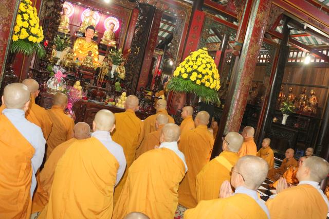 Bình Dương: Lễ Bế giảng khóa An cư kiết hạ tại chùa Hội Khánh