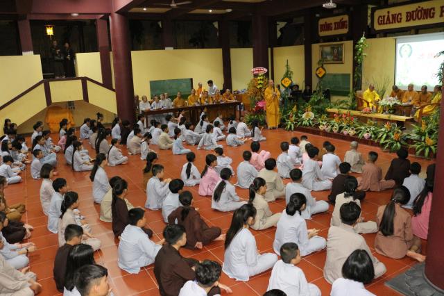 Bình Dương: Ấn tượng Khóa tu mùa hè “Về Lại Quan Âm” lần thứ 4