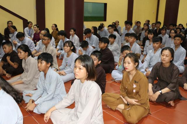 Bình Dương: Ấn tượng Khóa tu mùa hè “Về Lại Quan Âm” lần thứ 4