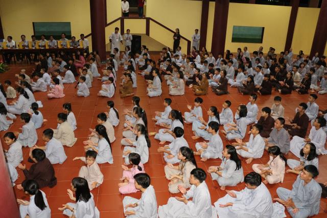 Bình Dương: Ấn tượng Khóa tu mùa hè “Về Lại Quan Âm” lần thứ 4