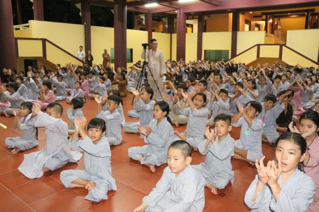 Bình Dương: Ấn tượng Khóa tu mùa hè “Về Lại Quan Âm” lần thứ 4