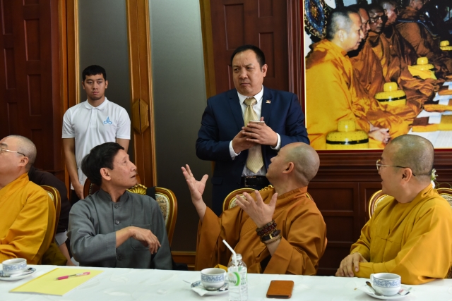 Việt Nam chính thức được chuyển giao quyền đăng cai Đại lễ Phật đản LHQ 2019 (United Nations Day of Vesak)