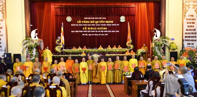 Hà Nội: Ban Giáo dục Phật giáo trung ương ra mắt nhân sự nhiệm kỳ VIII (2018-2022)