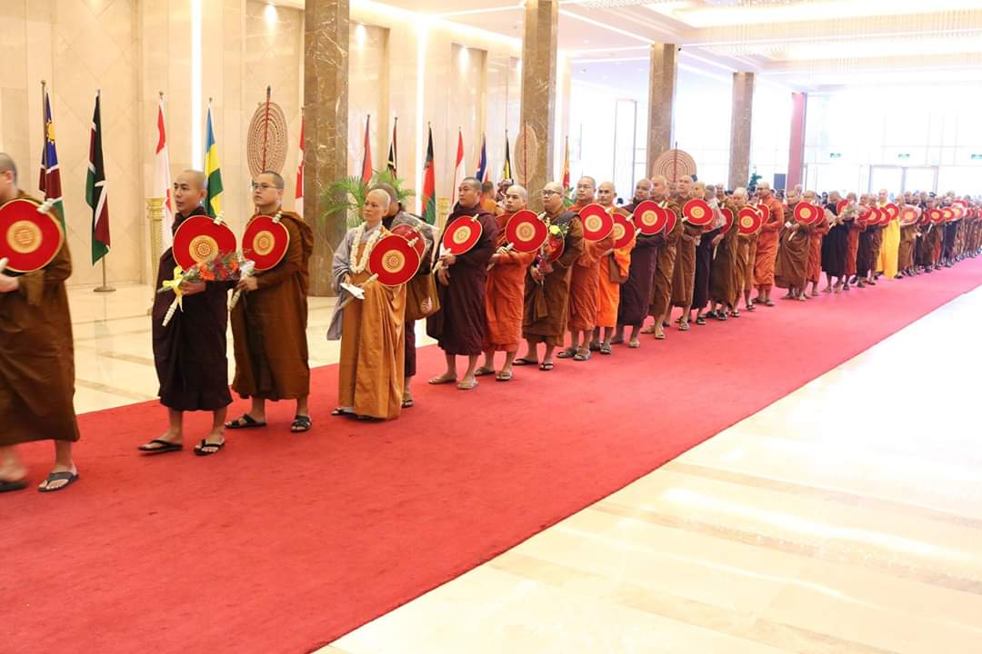 Tăng Ni sinh Việt Nam du học tại Sri Lanka tốt nghiệp các học phần Tiến Sĩ và Thạc Sĩ tại trường Đại Học Kelaniya