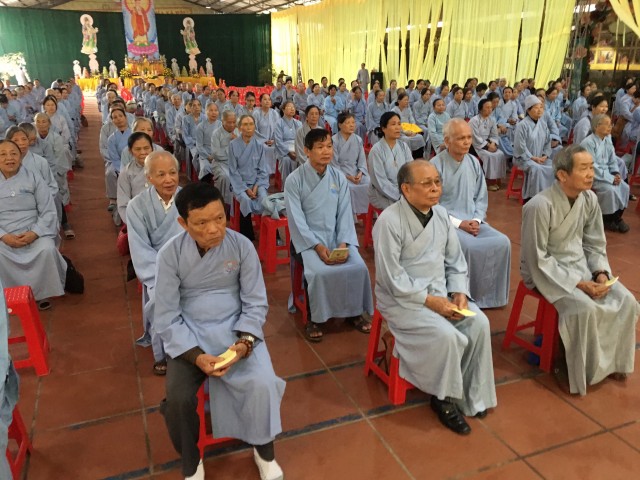 Thái Bình:  Đại lễ vía Phật A Di Đà tại chùa Từ Xuyên