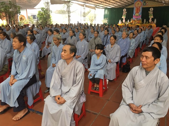 Thái Bình:  Đại lễ vía Phật A Di Đà tại chùa Từ Xuyên