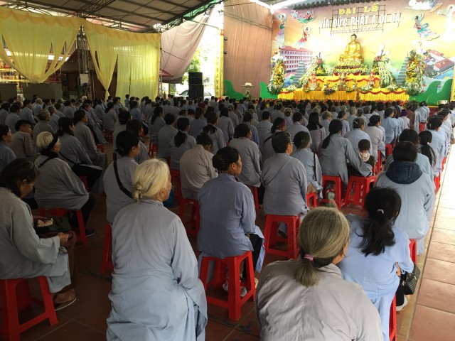 Thái Bình:  Đại lễ vía Phật A Di Đà tại chùa Từ Xuyên