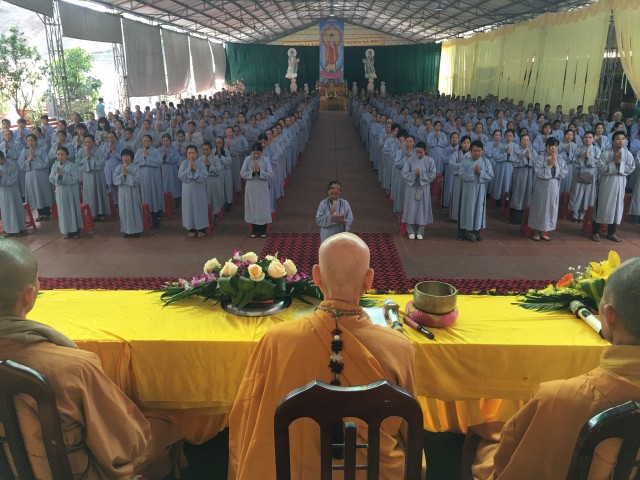 Thái Bình:  Đại lễ vía Phật A Di Đà tại chùa Từ Xuyên