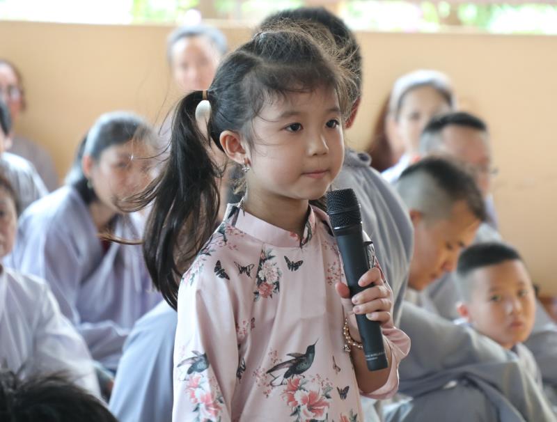 TP.Hồ Chí Minh : Hơn 200 Phật tử Quy y Tam Bảo tại Quan Âm Tu Viện