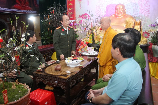 Thái Bình:Không khí đón Tết Kỷ Hợi tại chùa Từ Xuyên