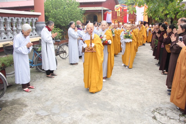 Trang nghiêm lễ tưởng niệm Thánh Tổ Kiều Đàm Di