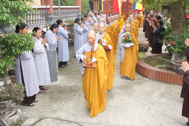 Trang nghiêm lễ tưởng niệm Thánh Tổ Kiều Đàm Di