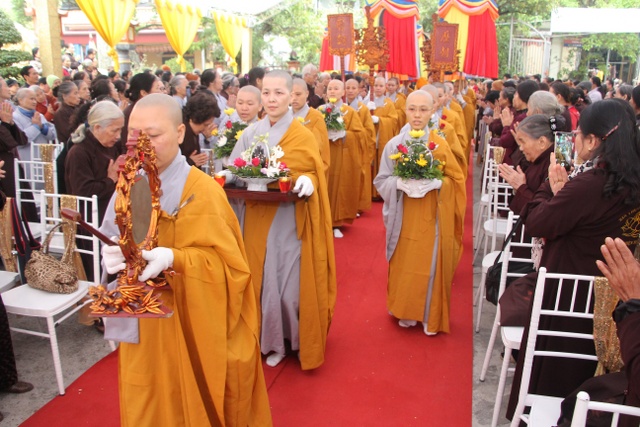 Trang nghiêm lễ tưởng niệm Thánh Tổ Kiều Đàm Di