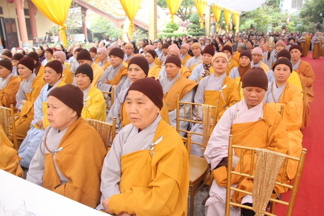Trang nghiêm lễ tưởng niệm Thánh Tổ Kiều Đàm Di