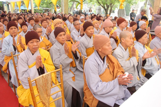 Trang nghiêm lễ tưởng niệm Thánh Tổ Kiều Đàm Di
