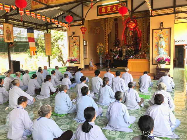 Khánh Hòa: Chùa Sắc tứ Minh Thiện Tổng Kết Khóa  tu Niệm Phật Một Ngày An lạc