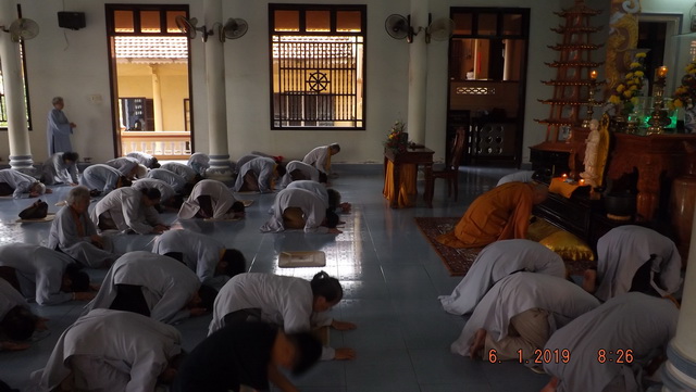 Khánh Hòa: Đạo tràng Bát quan trai chùa Đức Hòa tổng kết cuối năm Mậu Tuất