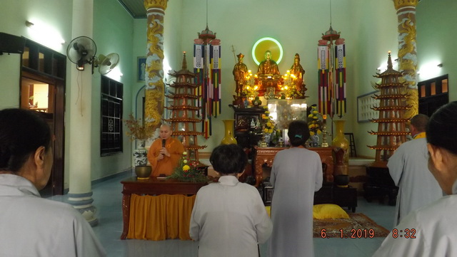 Khánh Hòa: Đạo tràng Bát quan trai chùa Đức Hòa tổng kết cuối năm Mậu Tuất