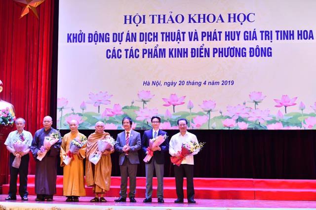 Phó Thủ tướng Chính phủ Vũ Đức Đam tham dự và phát biểu tại Hội thảo “Dự án kinh điển phương Đông”