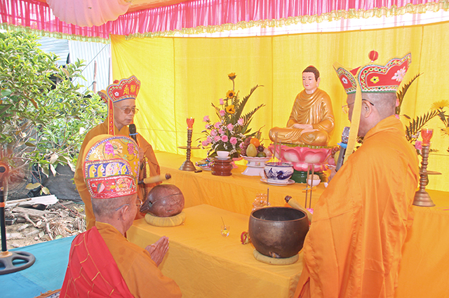 Gia Lai :Trai Đàn Cầu Siêu Bạt Độ Vùng Sâu Vùng Xa